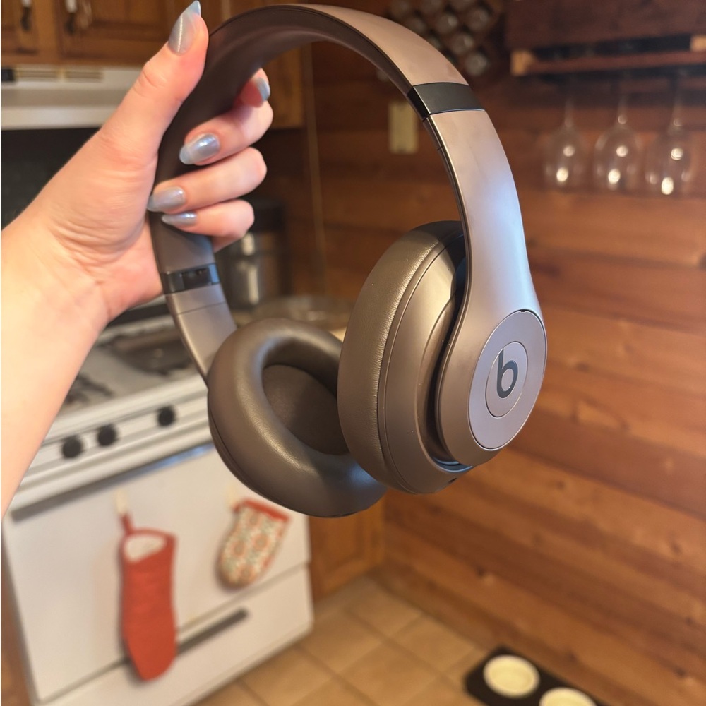 Beats Studio Pro Wireless Headphones
